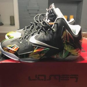 Lebron XI Size 8.5